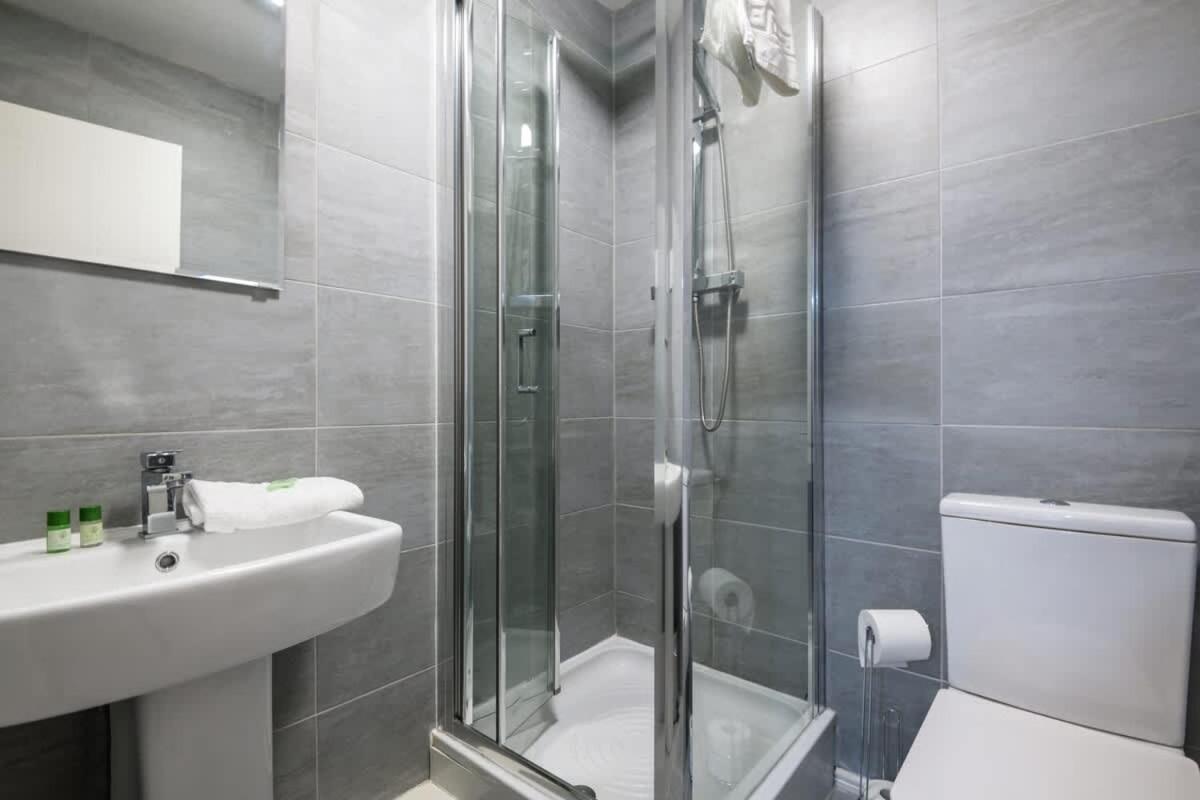 Fabulous Quayside Apartment With Free Parking Ливерпуль Экстерьер фото